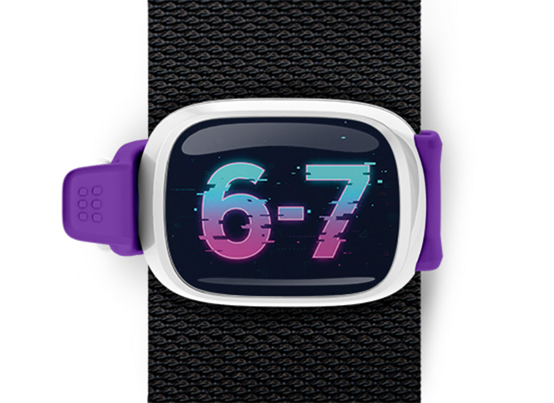 6 7 bag tag Stwrap mounted on backpack strap