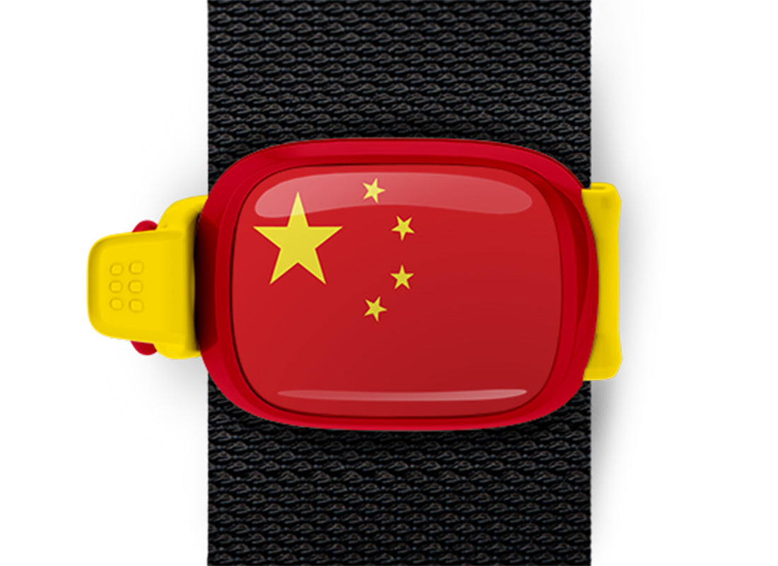 China flag Stwrap bag tag mounted on a bag strap