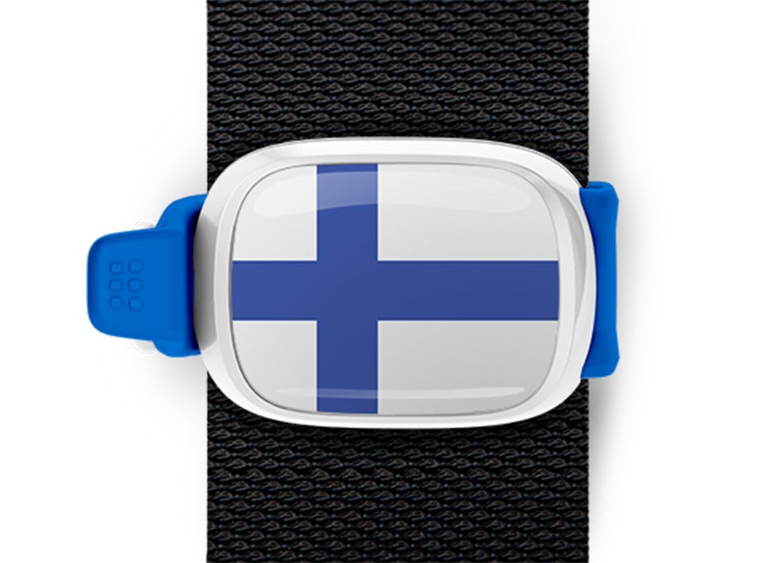 Finland flag Stwrap bag tag mounted on a bag strap