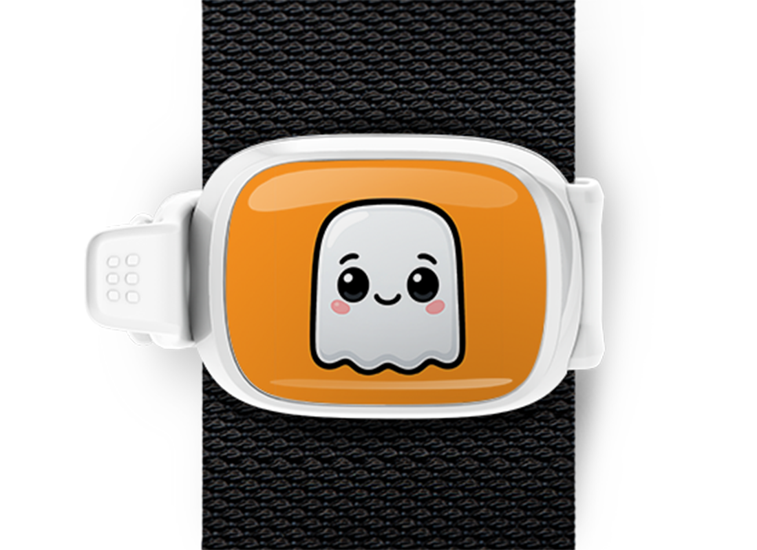 Ghost halloween bag tag Stwrap with default title case mounted on backpack strap