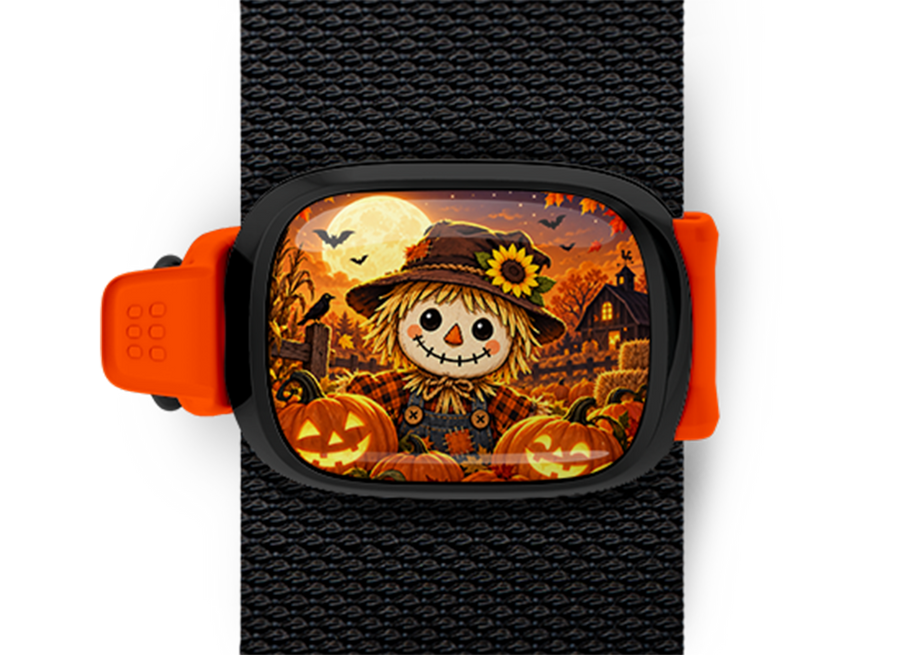 Halloween Scarecrow Stwrap Halloween bag tag mounted on a black strap