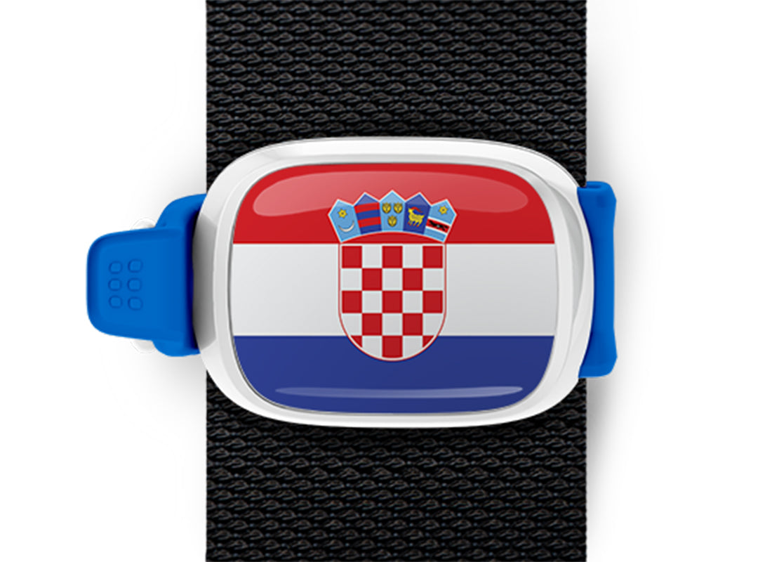 Croatia flag Stwrap bag tag mounted on a bag strap