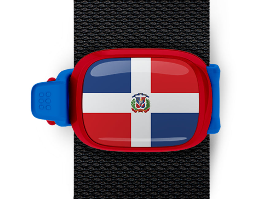 Dominican Republic flag Stwrap bag tag mounted on a bag strap