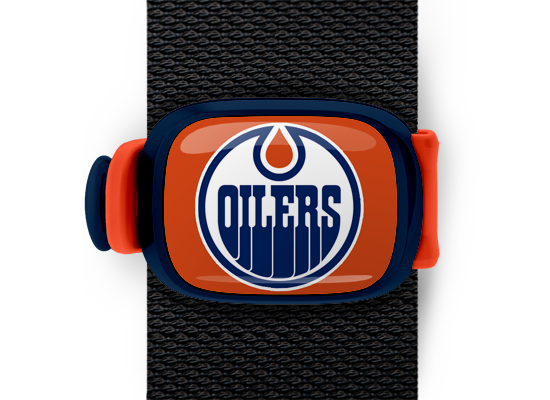 Edmonton Oilers Bag Tag mounted on a bag strap