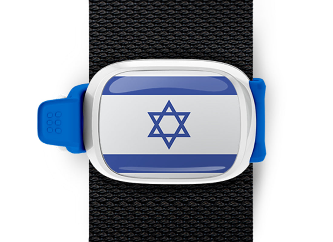 Israel flag Stwrap bag tag mounted on a bag strap