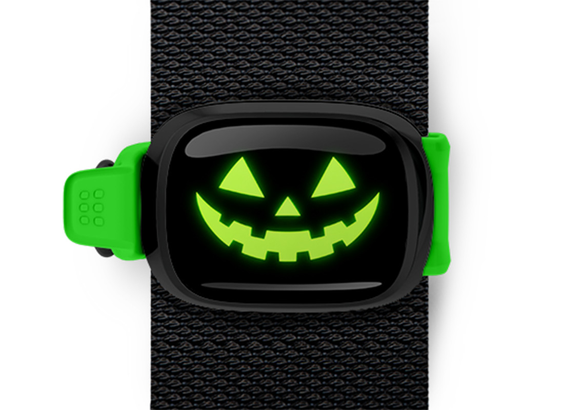 Glowing Jack-o'-Lantern Face Stwrap Halloween bag tag mounted on a black strap