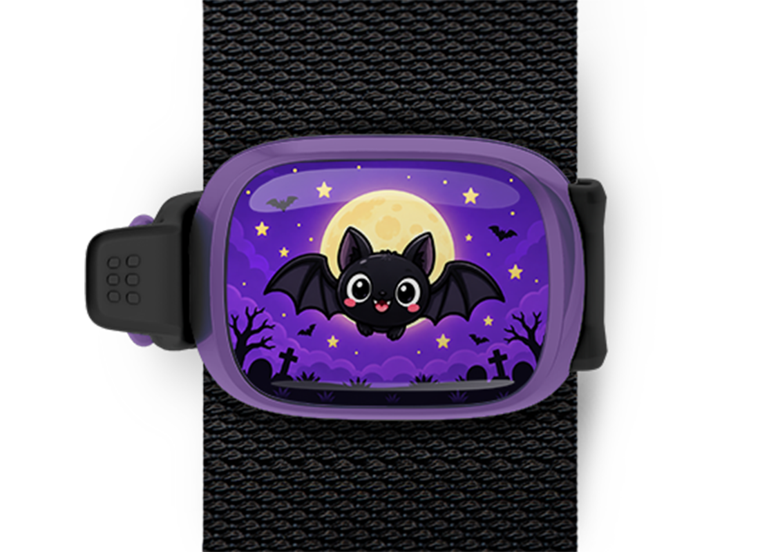 Cute Halloween Bat Stwrap Halloween bag tag mounted on a black strap