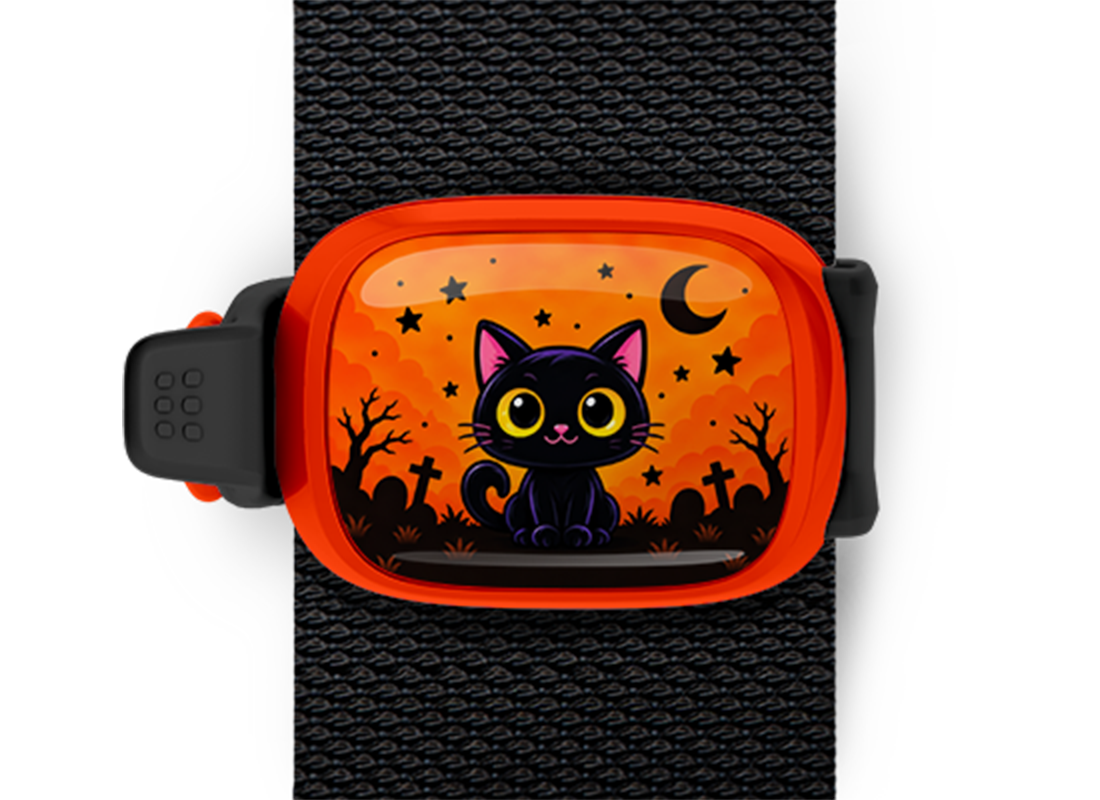 Black Cat Halloween Night Stwrap Halloween bag tag mounted on a black strap