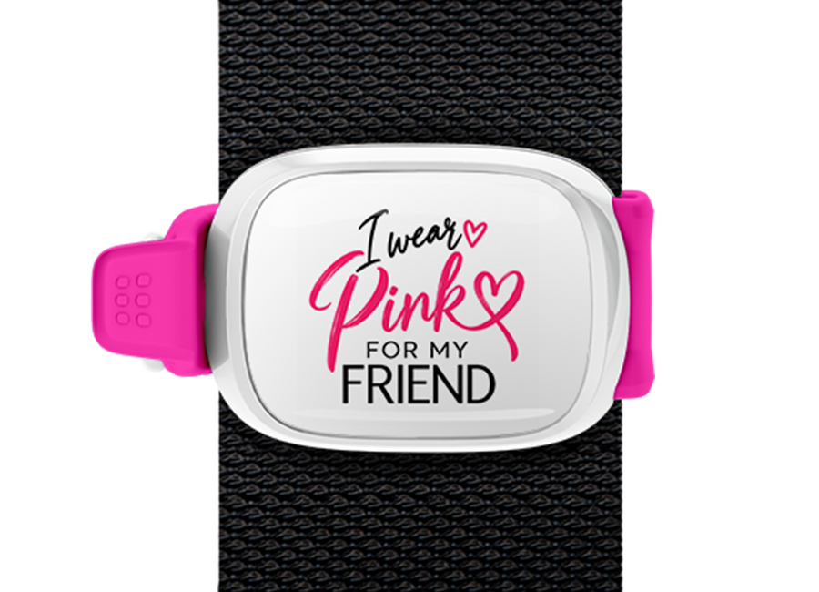 I Wear Pink for My Friend Stwrap bag tag mounted on a bag strap